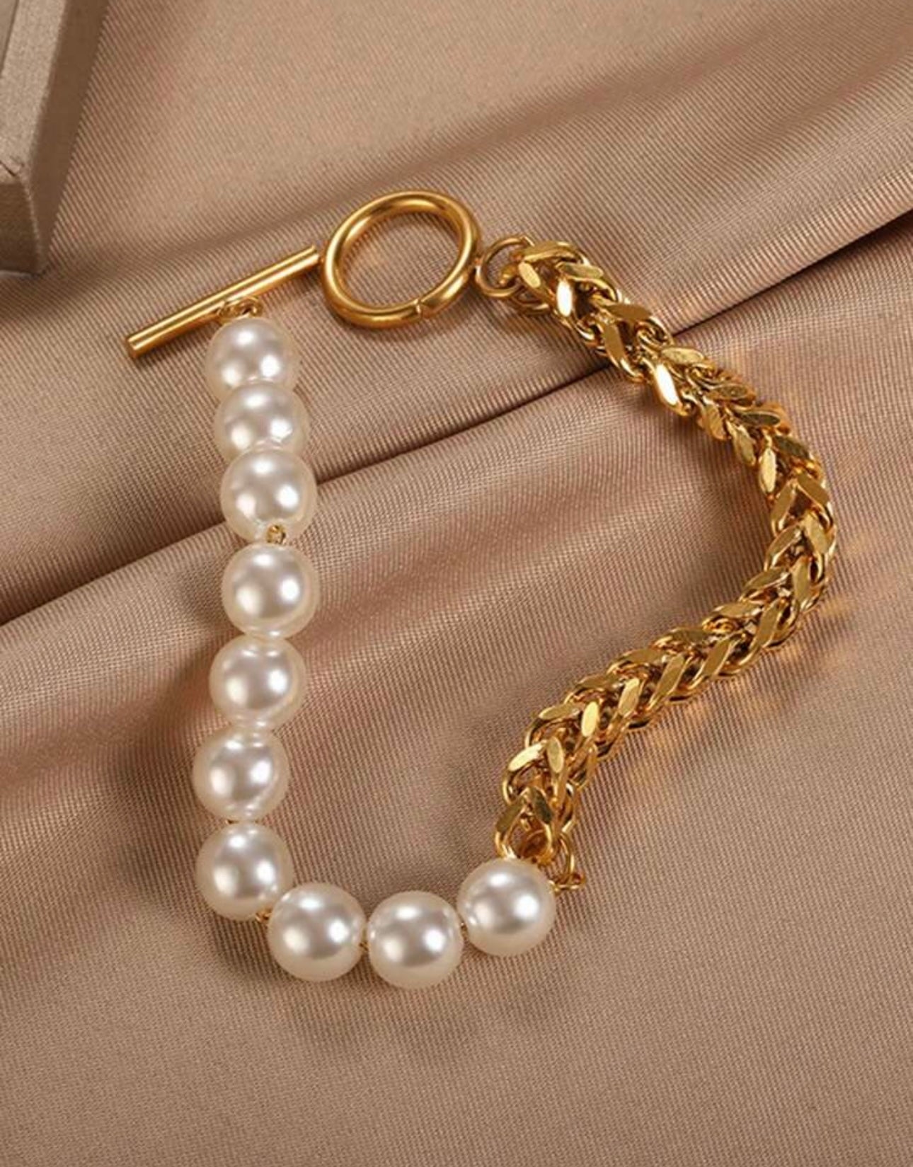 Gold & Pearl Chain Bracelet