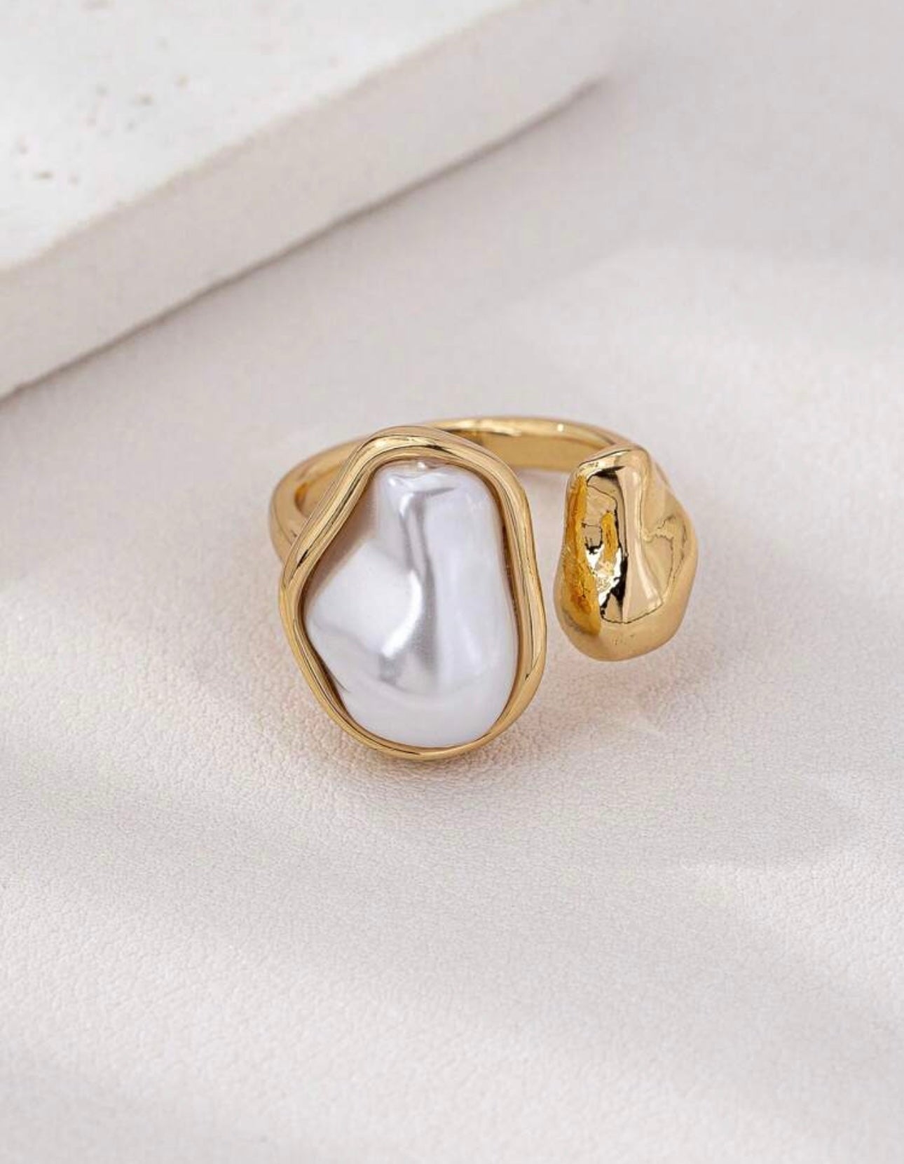 Pearl & Gold Rock Shaped Ring