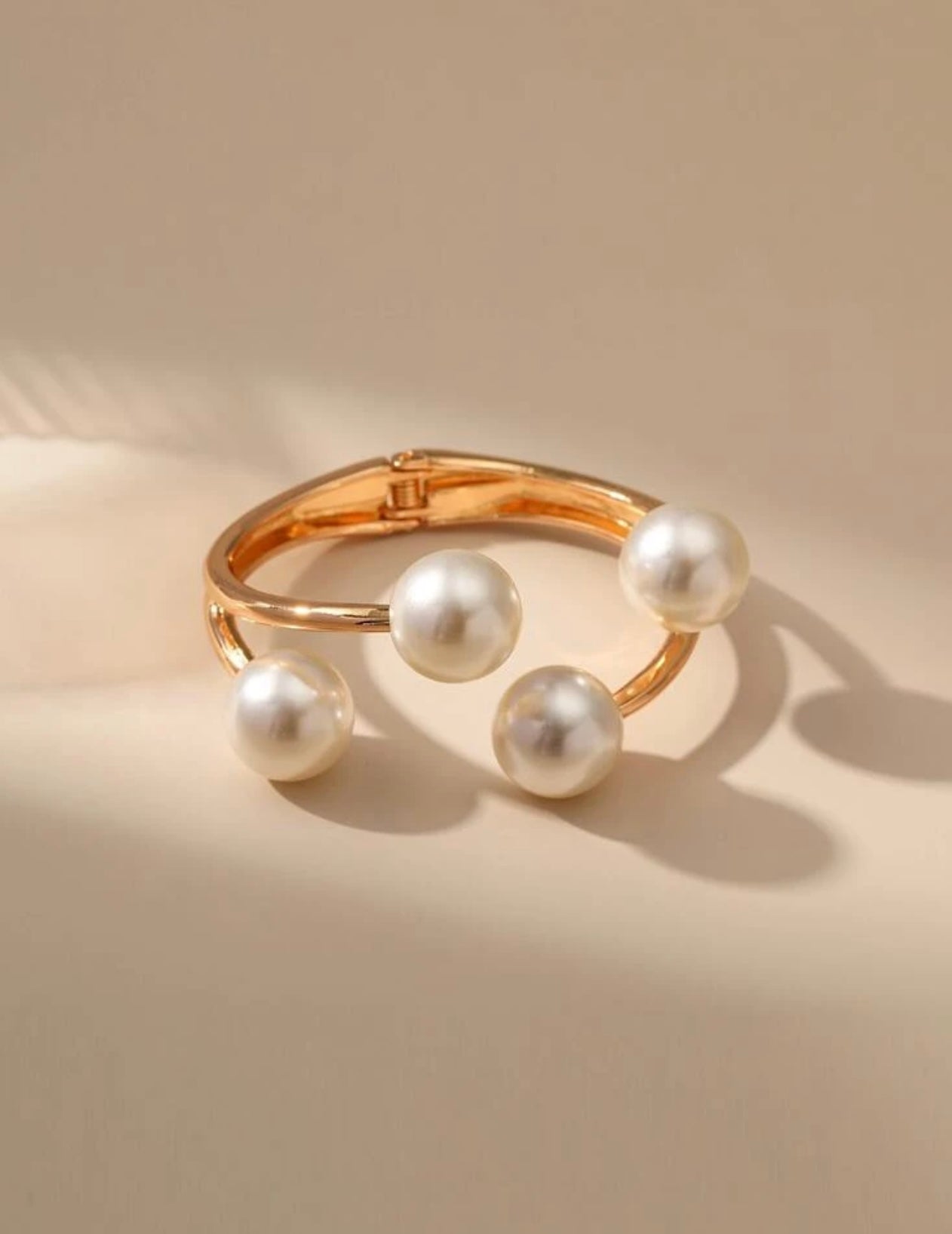Gold Pearl Bracelet