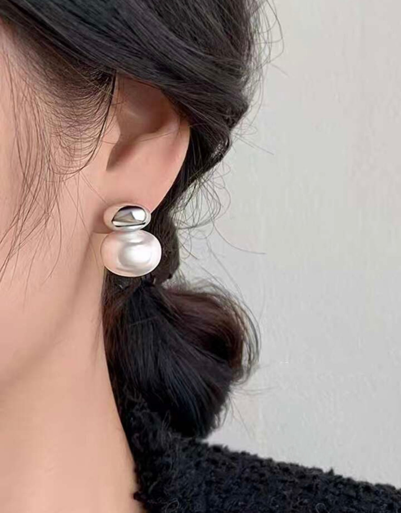 Lily Silver Mother Of Pearl Earrings