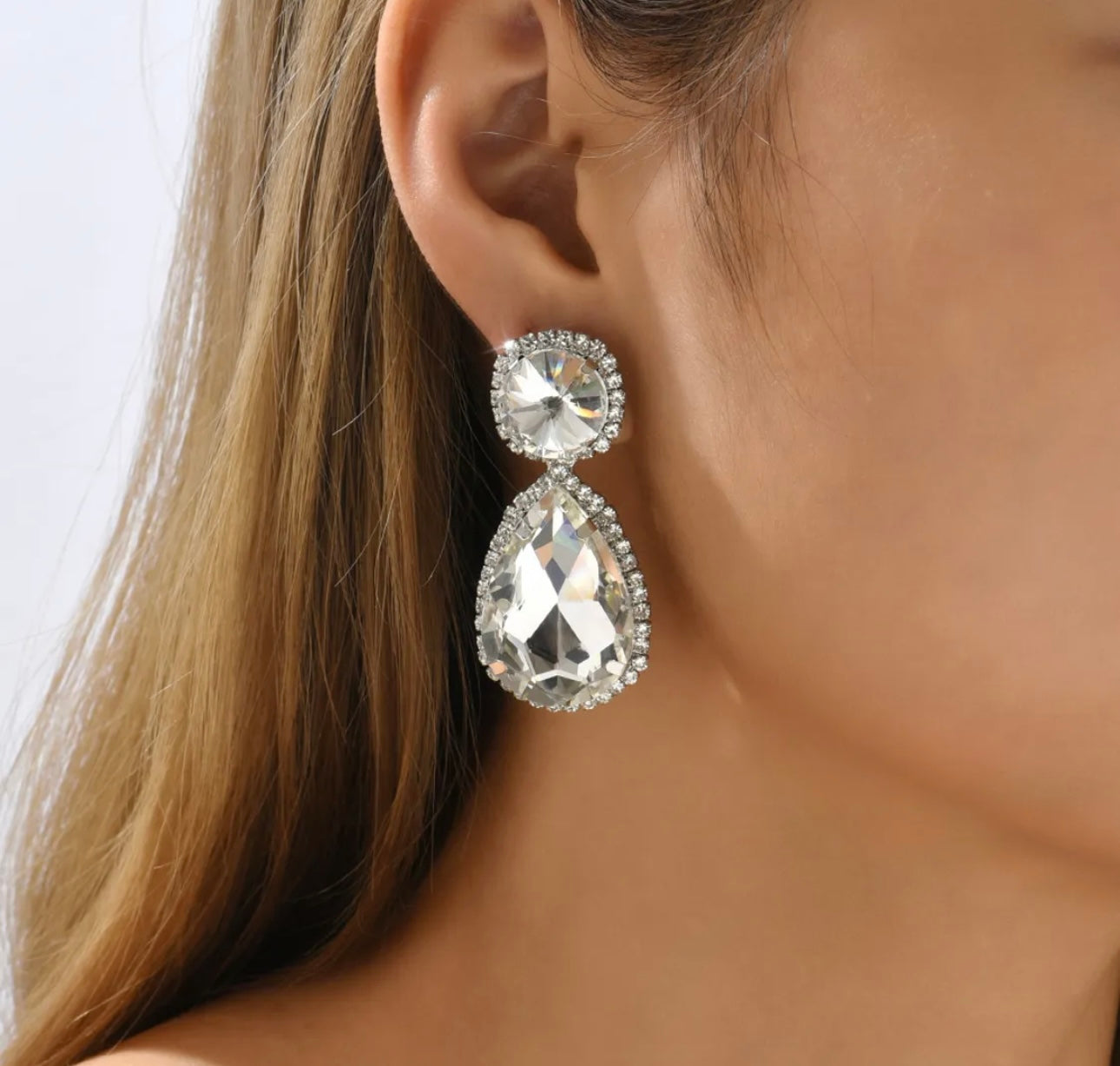 Crystal Rhinestone Teardrop Earrings