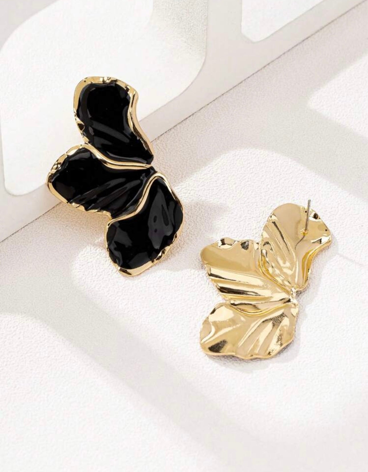 Black & Gold Leaf Design Earrings