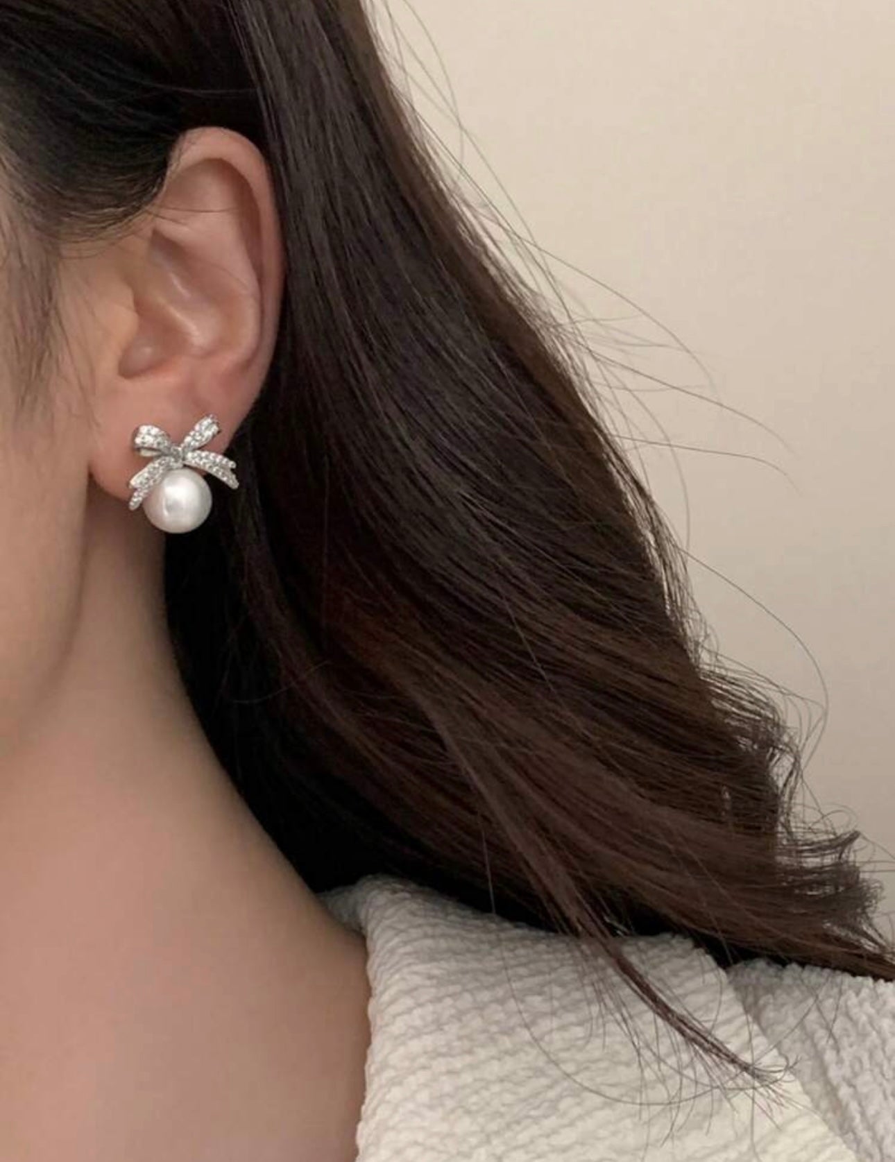 Silver Pearl Bow Detail Earrings