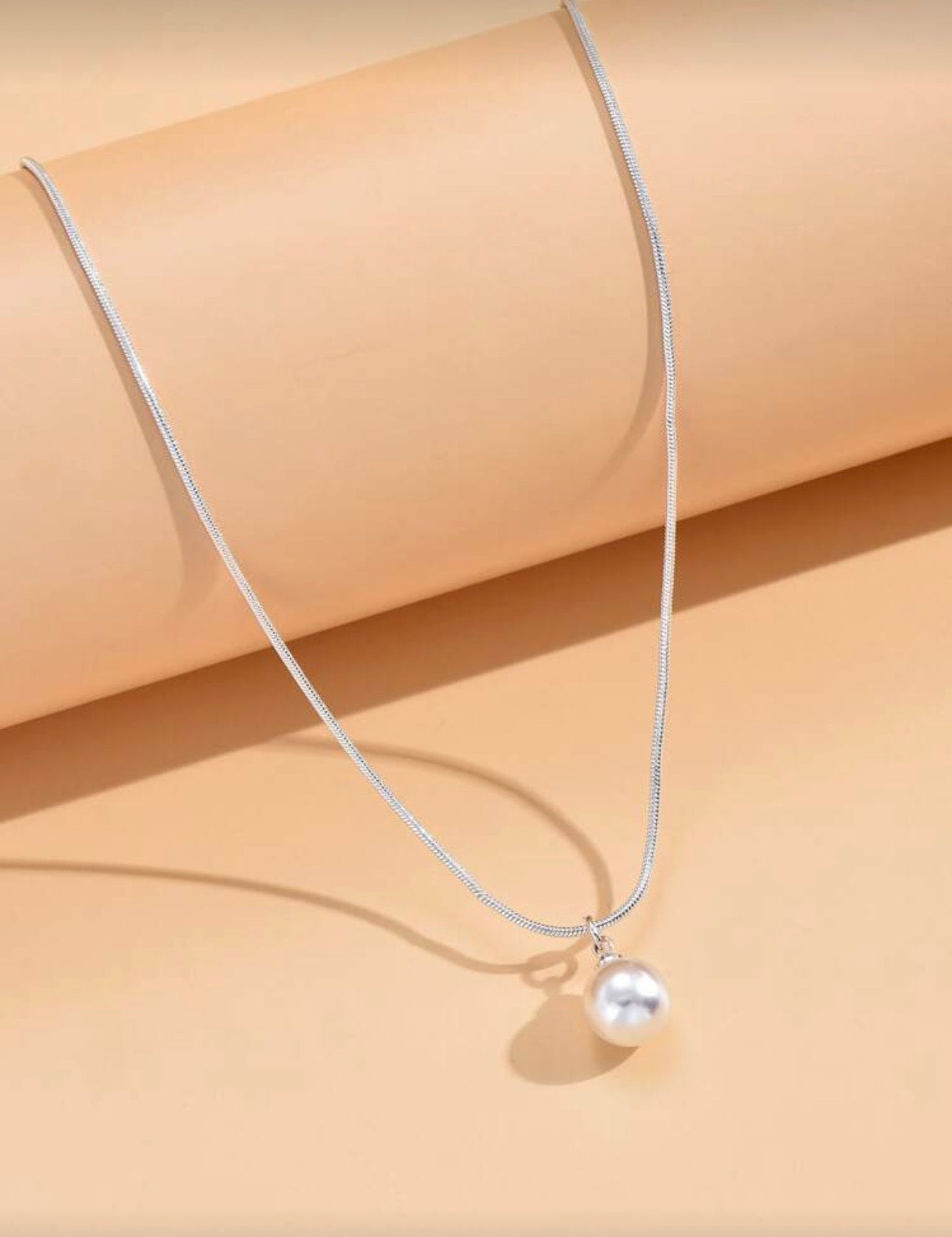 Silver Pearl Pendant Necklace