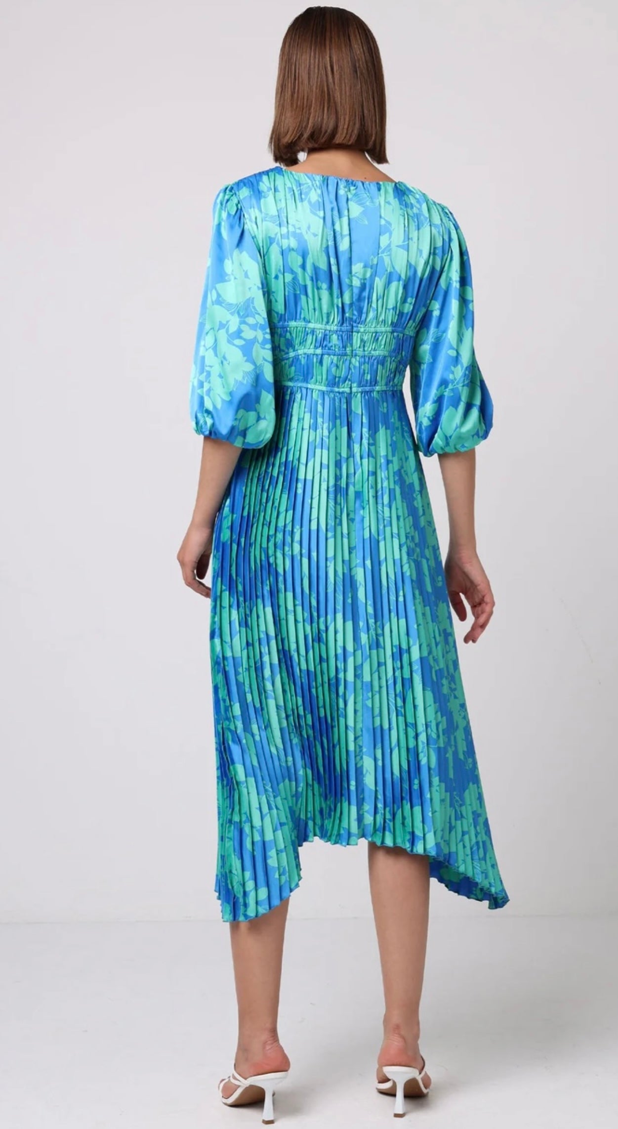 Stella Blue Mint Pleated Midi Dress (size 8)