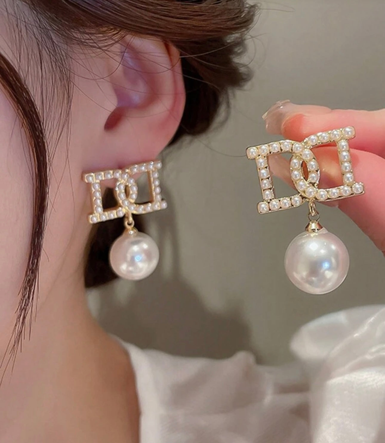 Pearl Earrings