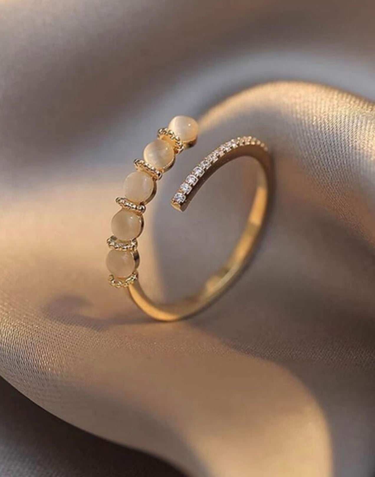 Champagne Pearl & Diamanté Ring