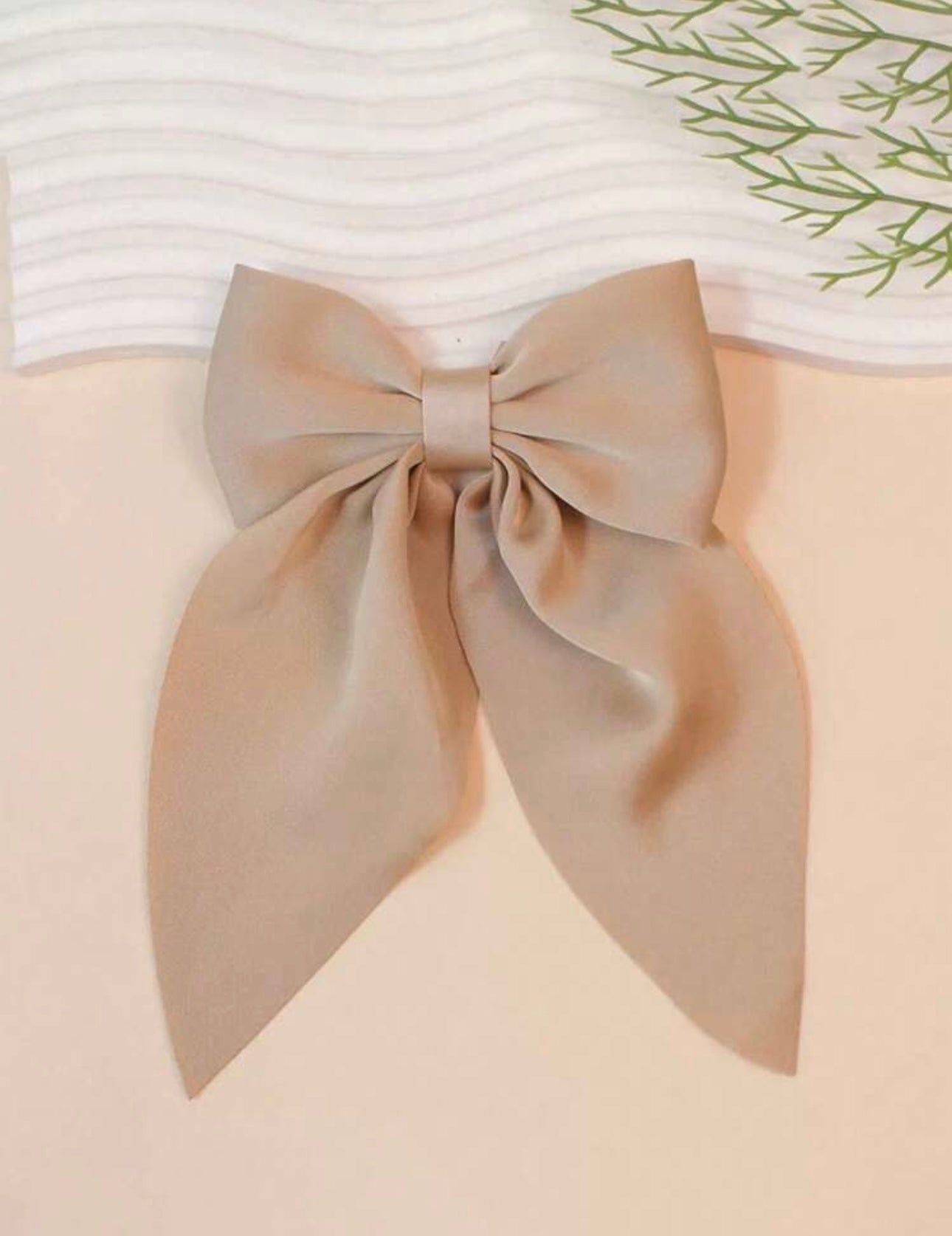 Beige Hair Bow