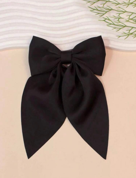 Black Hair Bow