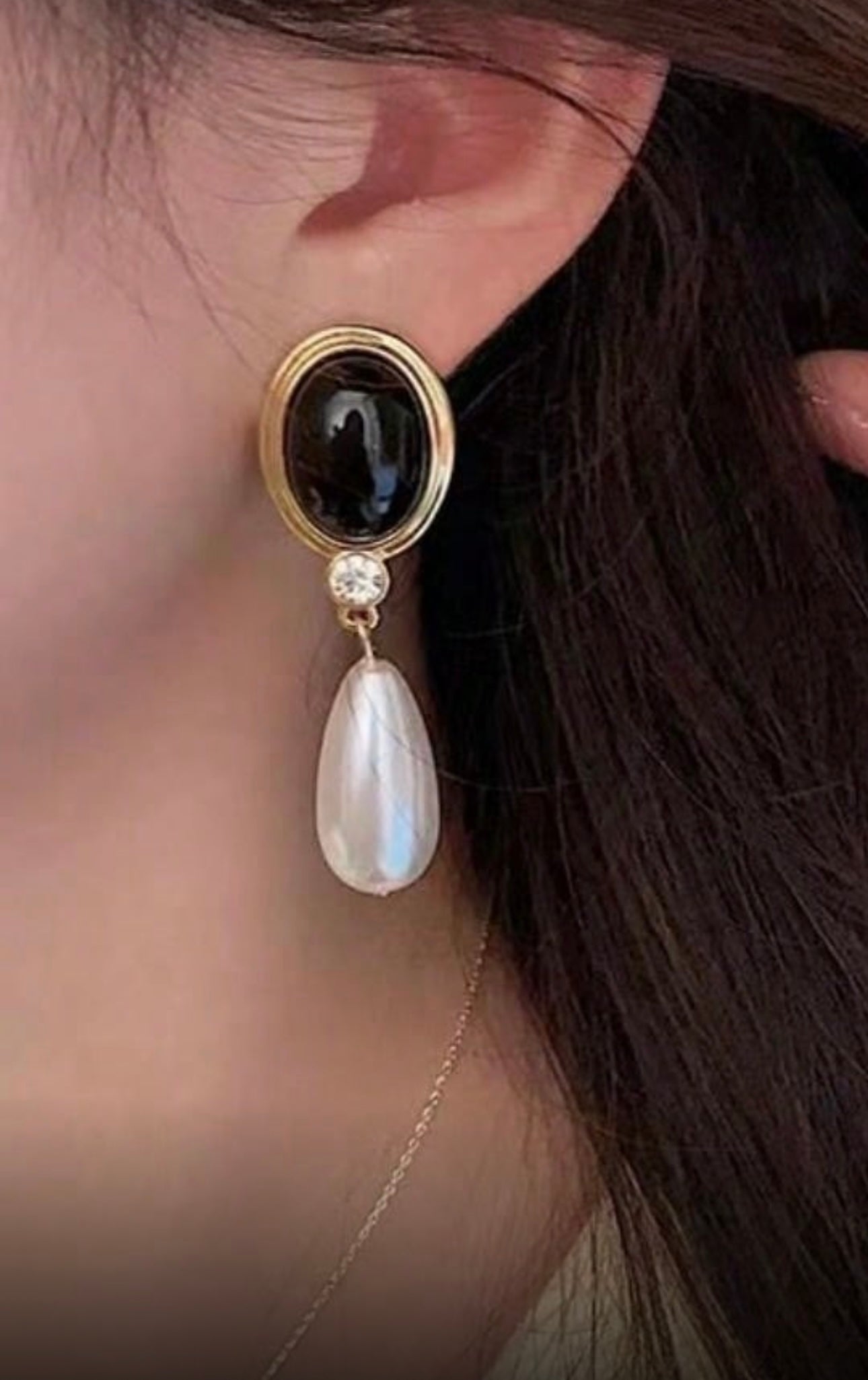 Black & Gold Pearl Drop Earrings