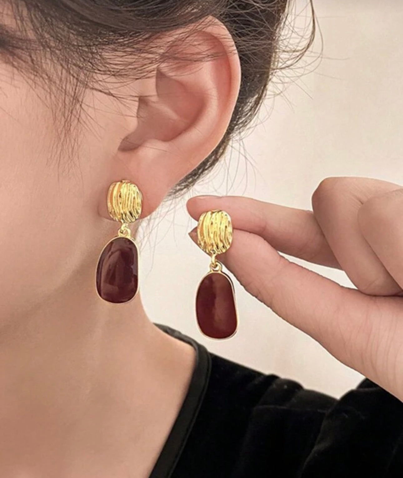 Gold Earring With Burgundy Drop