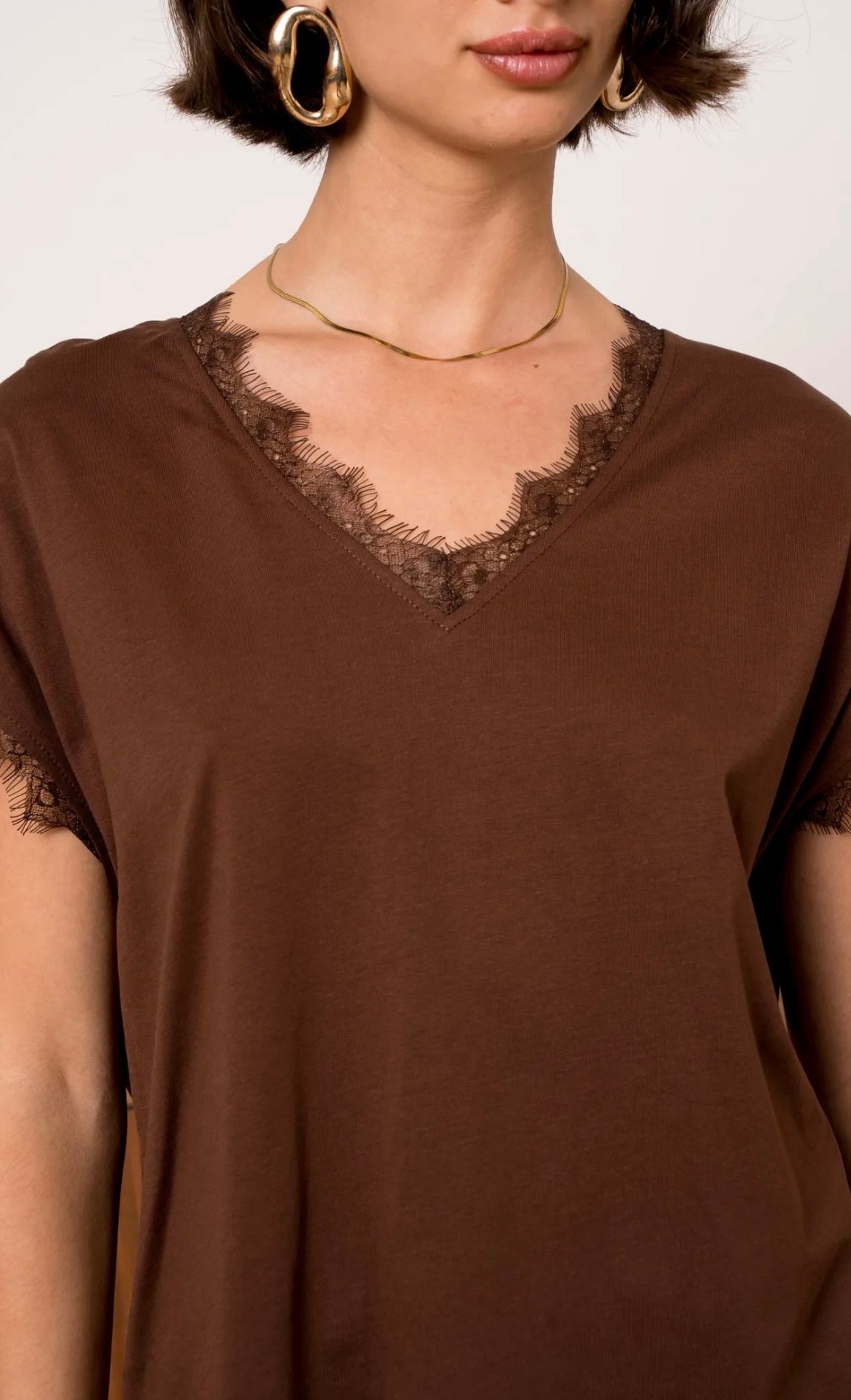 Brown T-Shirt With Lace Detail