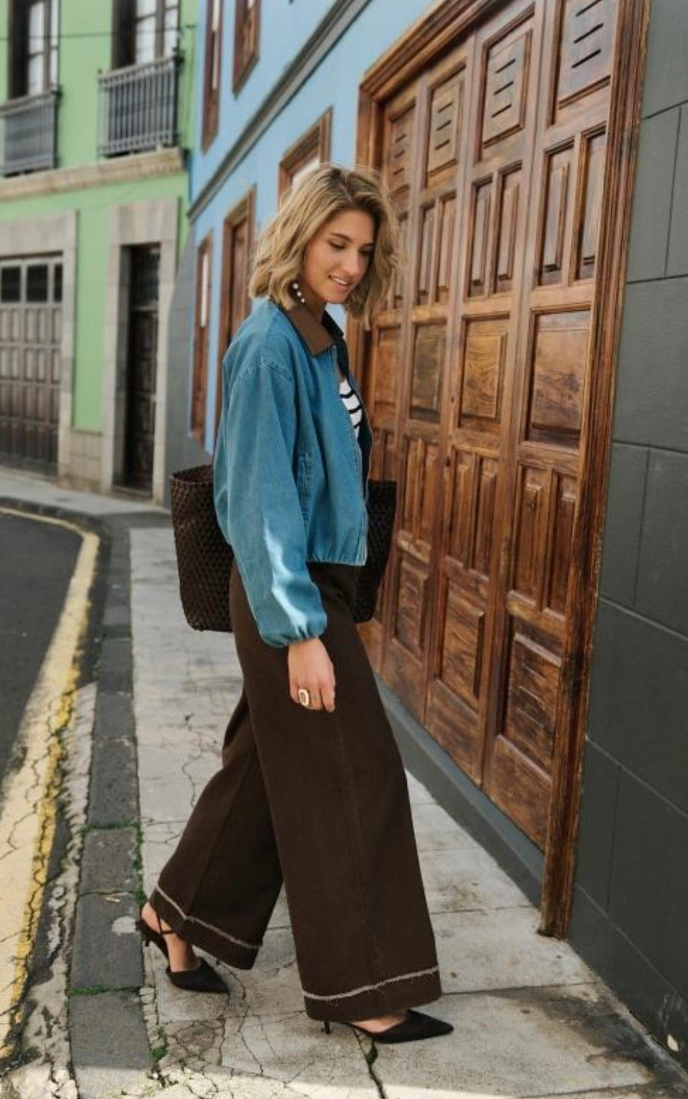 Brown Denim Jeans With White Trim