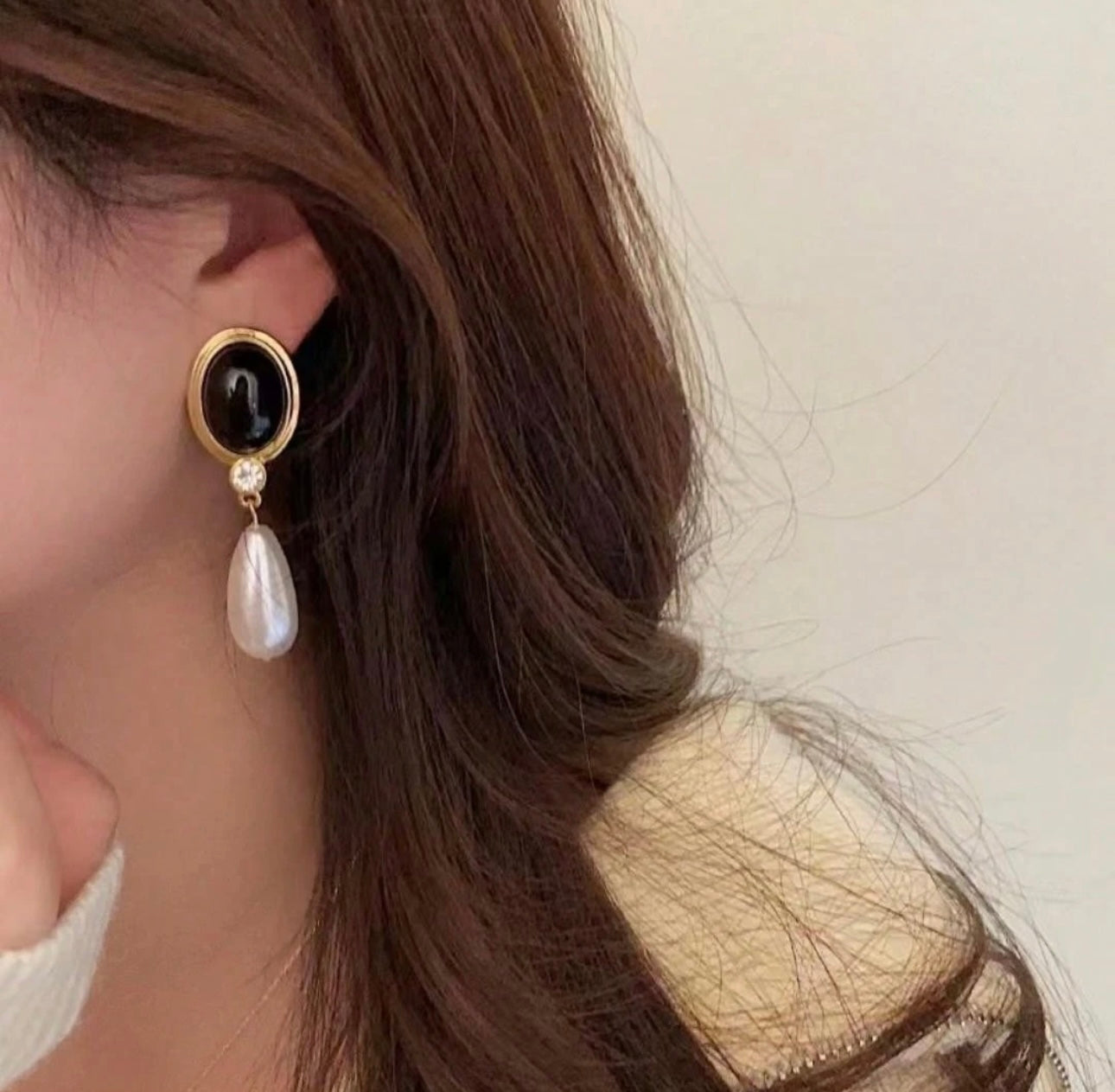 Black & Gold Pearl Drop Earrings