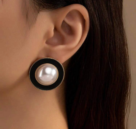 Oversized Black Pearl Earrings