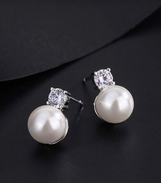 Diamante Silver Pearl Drop