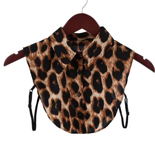 #23 Leopard Print False Collar