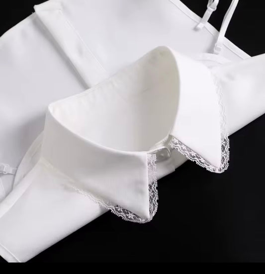 #33 White Embroidered False Collar