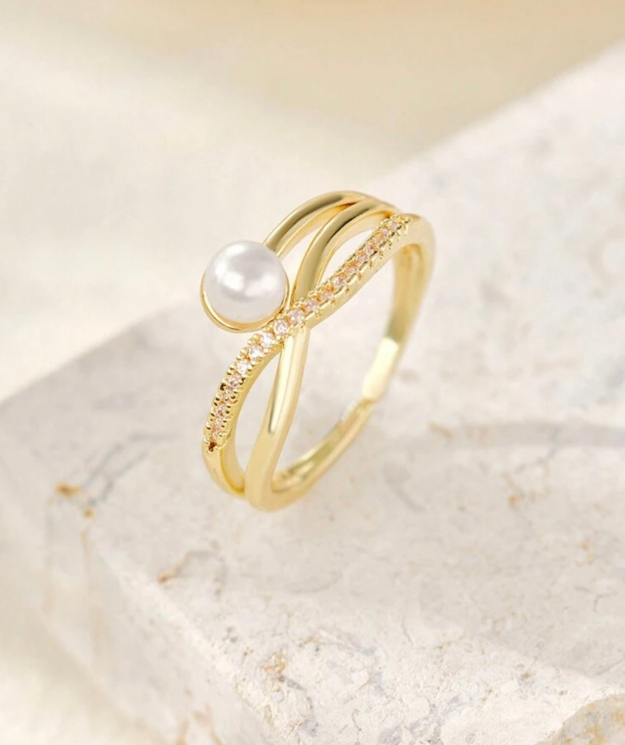Pearl Diamanté Intertwined Ring