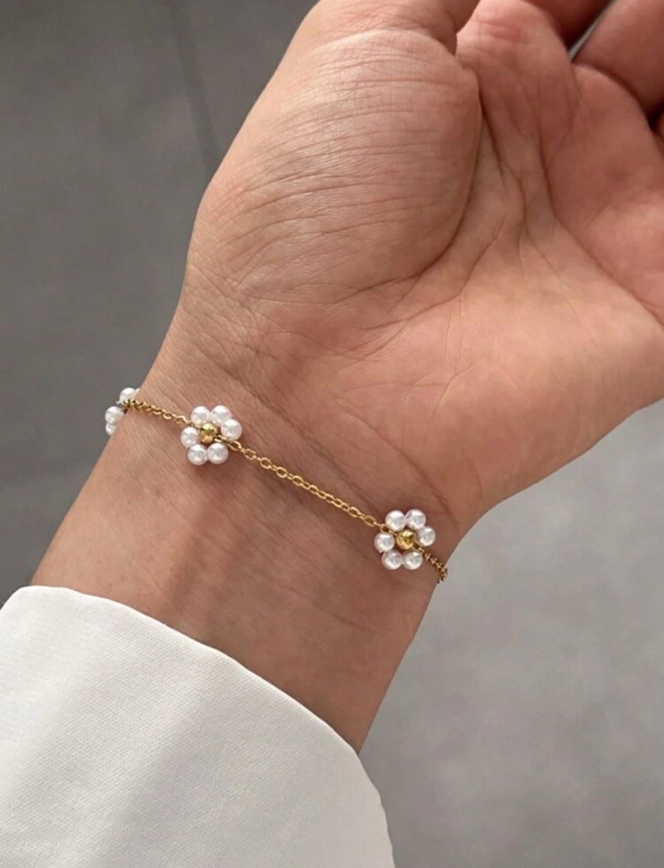2 Piece Daisy Pearl Necklace & Bracelet
