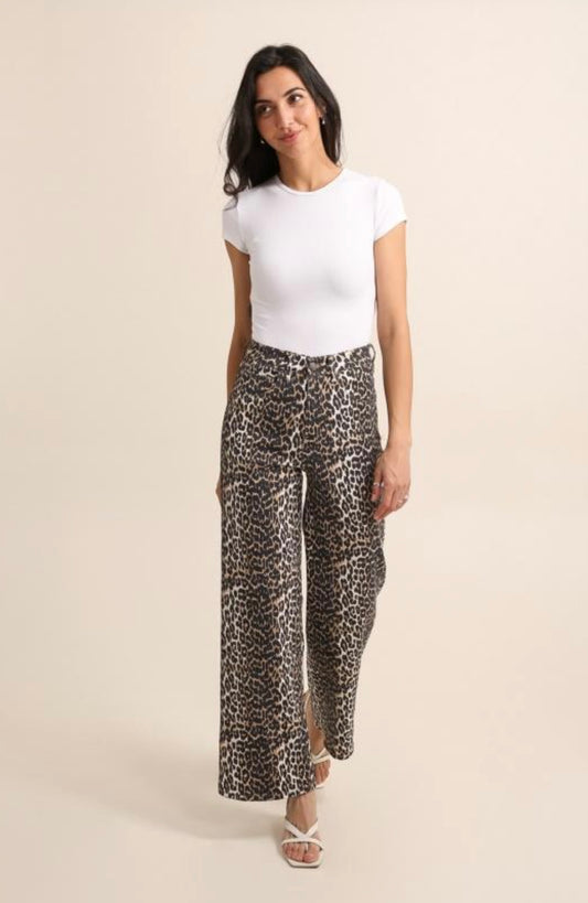 Ekin Leopard Print Wide Leg Jeans