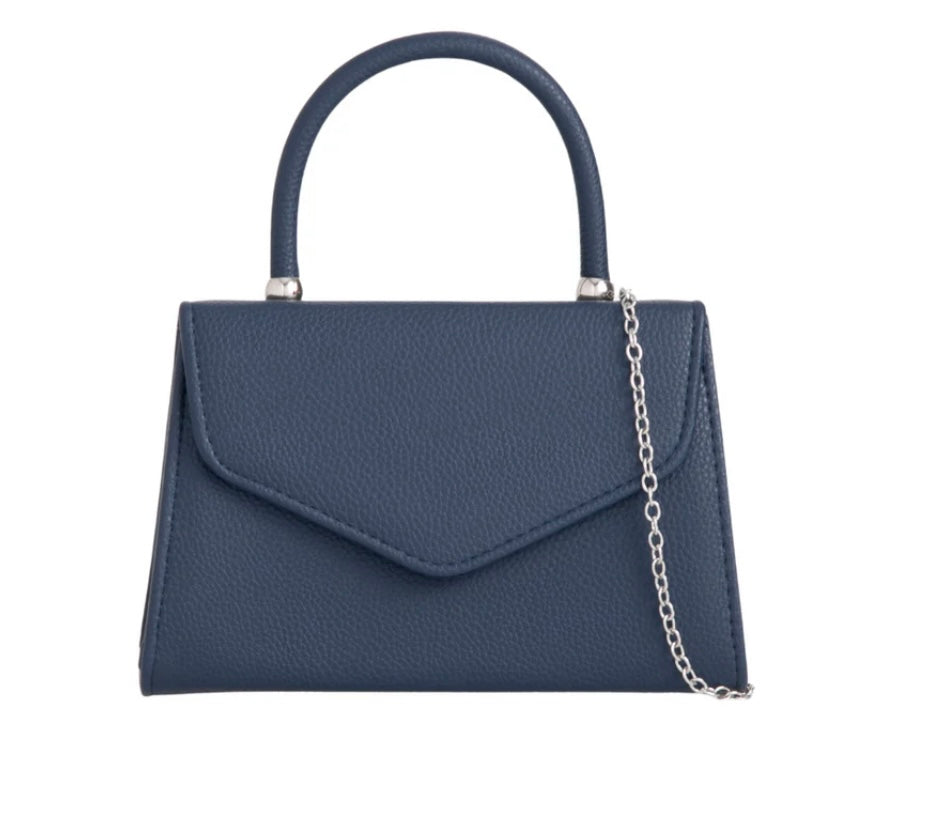 Kellie Navy