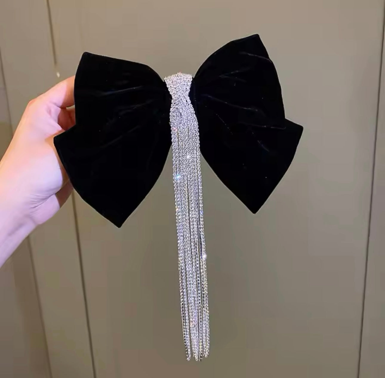 Black Velvet Diamanté Detail Bow