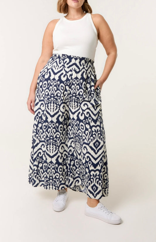 Curve Navy & Cream Wide Leg Trousers (size 18/20)