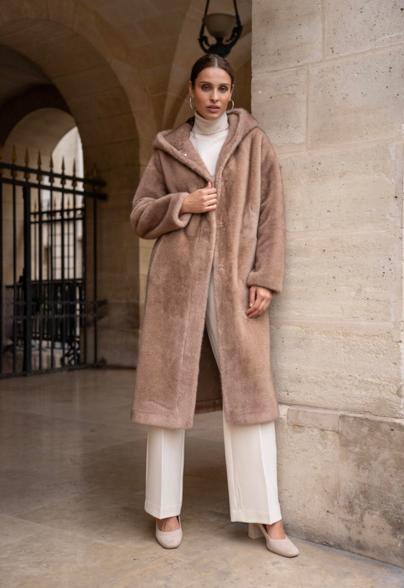 Jade faux Fur Coat Camel