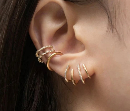 Gold diamanté Claw Earring