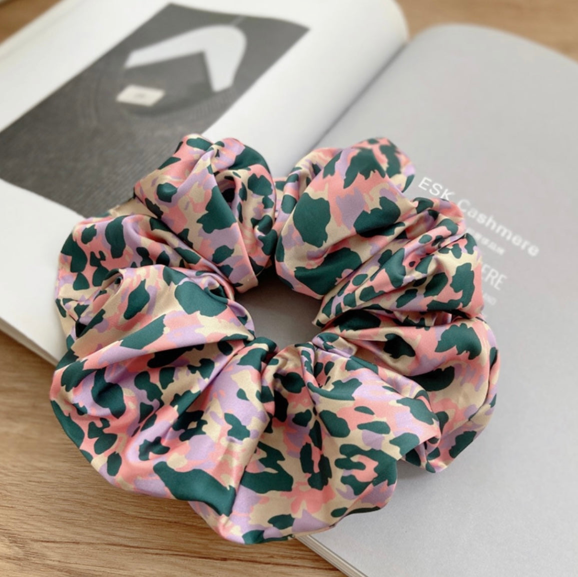 Silk Oversized Scrunchie Leopard Print